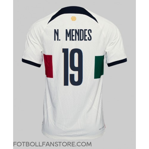 Portugal Nuno Mendes #19 Borta matchtröja VM 2022 Kortärmad Billigt
